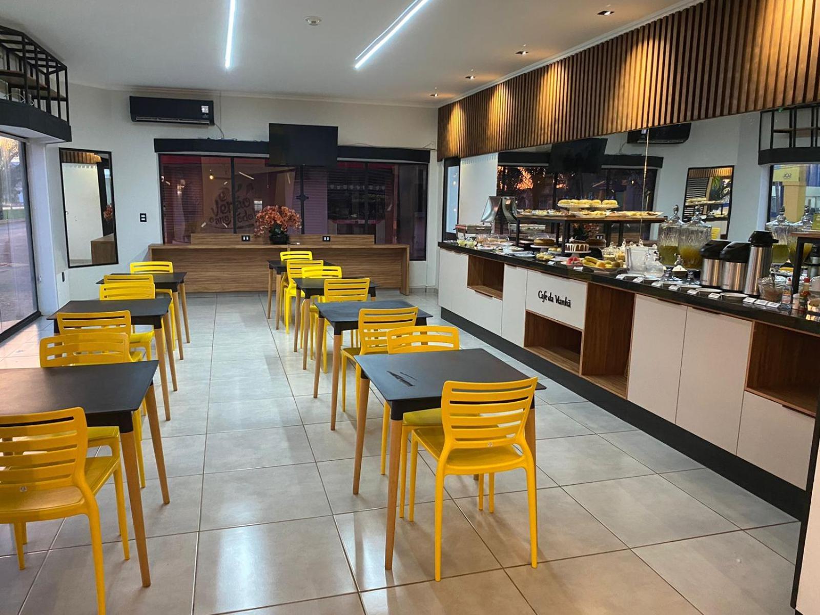 Hotel Avenida Plaza Querencia  المظهر الخارجي الصورة